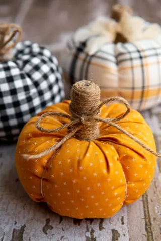 Art Cafe: Fabric Pumpkins for Adults